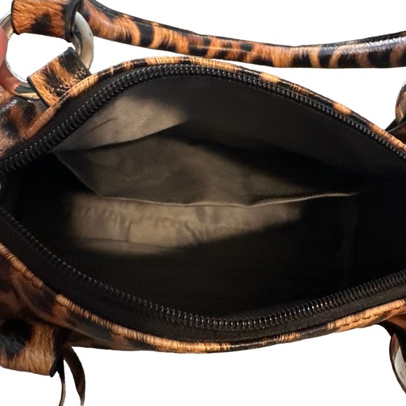 Leopard print small duffle handbag - Picture 3 of 4